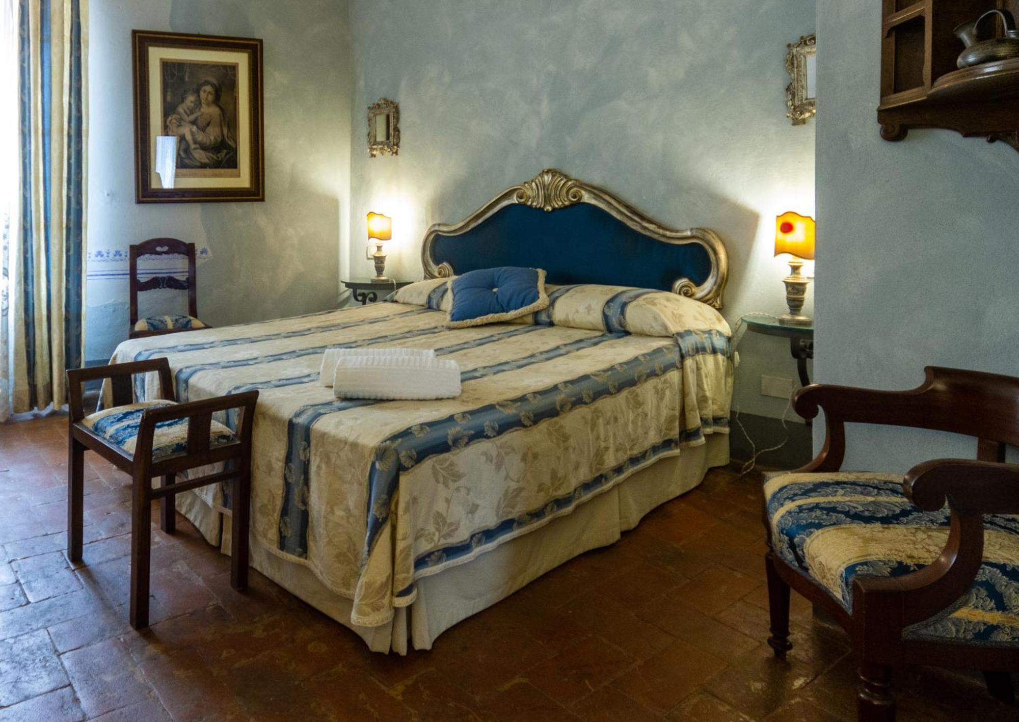 Antica Dimora Leones Bed & Breakfast Palaia Bagian luar foto