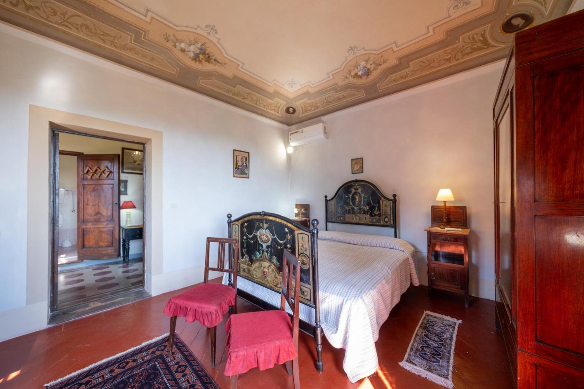 Antica Dimora Leones Bed & Breakfast Palaia Bagian luar foto